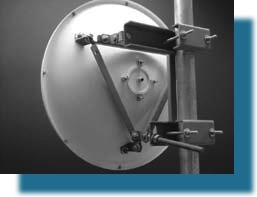 4.9 to 6.0 GHz Wideband Parabolic Reﬂector Antenna mprc2449 mprc3649 PCTEL non cellular directional base station antenna antennas